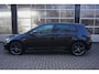 Volkswagen Golf 1.0 TSI Highline Business R