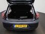 Renault Clio 1.6 E-Tech Hybrid 140 Business Zen | Automaat | Apple Carplay / Android Auto | Navigatie | Climate Control | Cruise Control | Bluetooth | Parkeersensoren | Lichtmetalen Velgen |