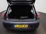 Renault Clio 1.6 E-Tech Hybrid 140 Business Zen | Automaat | Cruise Control | Bluetooth | Parkeersensoren | Lichtmetalen Velgen | Airco