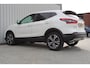 Nissan Qashqai 1.3 DIG-T N-Connecta | Incl. 12 maanden Garantie | 360° Camera | Keyless entry/start | Parkeersensoren | Navigatie | Climate controle | Cruise controle | Lane assist | DAB radio|