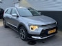 Kia Niro Hybrid 1.6 GDi DynamicLine 1e eign. NL-auto, Navigatie, Parkeersensoren, Achteruitrijcamera, Adaptieve cruise control, BTW-auto