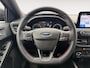 Ford Focus 1.0 EcoBoost Hybrid ST Line Style | Winter pack | Achteruitrijcamera | Parkeersensoren voor en achter | Apple carplay & Android auto | Cruise control | 17" lichtmetalen velgen | Draadloos opladen mobiel |