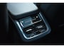 Volvo XC90 2.0 T8 Recharge AWD R-Design | Luchtvering | Panoramadak | 7-zitter | Elektrisch Wegklepbare Trekhaak | Harman Kardon Premium Geluidsysteem | Elektrisch Verstelbare Voorstoelen incl. Memory | 22" LMV | Dodehoeksensoren | Climate Control | Adaptieve Cruise Control | 360* Camera | Apple Carplay/Android Auto |
