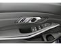 BMW 3-Serie 330i High Executive Edition blauw