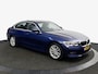 BMW 3-Serie 330i High Executive Edition blauw