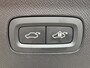 Volvo XC90 2.0 T8 Plug-in hybrid AWD Ultra Dark | 7 zits | Luchtvering | Adaptieve Cruise Control | Trekhaak | Panoramadak | Stoelmassage | Bowers en Wilkins Audio | All-season banden | 21" Velgen | Stoel-/Stuurverwarming | Stoelventilatie |