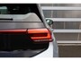 Volkswagen ID.3 204pk Life Pro 58 kWh Performance | SoH 94% | Stoel-/ Stuurverwarming | Navigatie | Apple Carplay/Android Auto