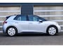Volkswagen ID.3 204pk Life Pro 58 kWh Performance | SoH 94% | Stoel-/ Stuurverwarming | Navigatie | Apple Carplay/Android Auto