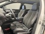 Peugeot 5008 1.6 PureTech GT Pack Business Camera Voor + Achter | Elek. Stoelen met Massagefunctie | Panorama Dak | Parkeersensoren Rondom | Elek. Achterklep | Black Pack | Airco (automatisch) | Apple Carplay/Android Auto|telefoonintegratie premium | Audio installatie premium