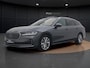 Skoda Superb Combi 1.5 TSI First Edition | Pano dak | Trekhaak | Elek Achterklep | Camera | ACC | Stoelverwarming |