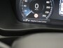 Volvo XC40 T5 Ultimate Dark PHEV 263pk Dealer O.H. | Panodak | Adaptive Cruise | 360 Camera | Harman / Kardon | Alcantara Sportstoelen Memory & Verwarmd | Stuur Verwarmd | Apple Carplay | Keyless | Virtual | Navigatie | DAB | Plug In Hybrid