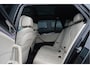 BMW 5-Serie Touring 520i High Executive | M-PAKKET | PANO | CAMERA |
