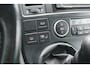 Volkswagen Transporter Multivan 2.5 TDI 175PK + TREKHAAK / STOELVERWARMING / CRUISE