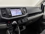 Volkswagen Crafter 30 2.0 TDI L3H3 177pk Led Adaptieve cruisecontrol Navigatie Imperiaal Camera Lichtmetaal Trekhaak