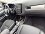 Mitsubishi Outlander 2.0 PHEV Executive Edition X-Line van 2de Eig met trekhaak en parkeercamera en navigatie en bluetooth