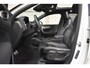 Volvo XC40 T5 262pk [Plug-in] R-Design | Trekhaak | Schuifdak | Getint Glas