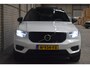 Volvo XC40 T5 262pk [Plug-in] R-Design | Trekhaak | Schuifdak | Getint Glas