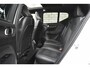 Volvo XC40 T5 262pk [Plug-in] R-Design | Trekhaak | Schuifdak | Getint Glas