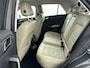 Volkswagen T-Roc 1.5 TSI Style Business 150 PK | Leder | Navigatie | 16 Inch Velgen | Airco | Cruise control |