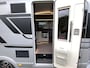 Adria Mobil Coral Adria Coral Supreme 670 DC QUEENSBED E&P LEVELSYSTEEM