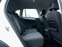 Volkswagen Tiguan 1.5 TSI R-Line | Trekhaak | LED Koplampen | Adaptieve Cruise Control | Parkeersensoren | Climate Control | Apple Carplay | Android Auto | Privacy Glas | Keyless Entry & GO | Flippers | Variabele Stuuroverbrenging | 19'' Lichtmetalen Velgen |