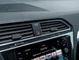 Volkswagen Tiguan 1.5 TSI R-Line | LED Koplampen | Adaptieve Cruise Control | Parkeersensoren | Climate Control | Apple Carplay | Android Auto | Privacy Glas | Keyless Entry & GO | Flippers | Variabele Stuuroverbrenging | 19'' Lichtmetalen Velgen |