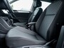 Volkswagen Tiguan 1.5 TSI R-Line | LED Koplampen | Adaptieve Cruise Control | Parkeersensoren | Climate Control | Apple Carplay | Android Auto | Privacy Glas | Keyless Entry & GO | Flippers | Variabele Stuuroverbrenging | 19'' Lichtmetalen Velgen |