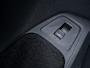Volkswagen Tiguan 1.5 TSI R-Line | LED Koplampen | Adaptieve Cruise Control | Parkeersensoren | Climate Control | Apple Carplay | Android Auto | Privacy Glas | Keyless Entry & GO | Flippers | Variabele Stuuroverbrenging | 19'' Lichtmetalen Velgen |