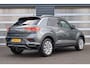 Volkswagen T-Roc 1.5 TSI 150pk DSG Sport | Trekhaak | Camera | Elek. Achterklep | Apple CarPlay
