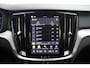 Volvo V60 T6 350PK Plug-in hybrid AWD Plus Dark | Adaptive Cruise & Pilot Assist | 360 Camera | Premium Harman/Kardon Audio | Semi Elektr. Trekhaak | Stoelverwarming voor & achter | Stuurverwarming | Power Seats incl. Memory |