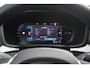 Volvo V60 T6 350PK Plug-in hybrid AWD Plus Dark | Adaptive Cruise & Pilot Assist | 360 Camera | Premium Harman/Kardon Audio | Semi Elektr. Trekhaak | Stoelverwarming voor & achter | Stuurverwarming | Power Seats incl. Memory |