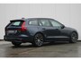 Volvo V60 T6 350PK Plug-in hybrid AWD Plus Dark | Adaptive Cruise & Pilot Assist | 360 Camera | Premium Harman/Kardon Audio | Semi Elektr. Trekhaak | Stoelverwarming voor & achter | Stuurverwarming | Power Seats incl. Memory |