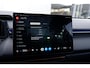 Lynk & Co 08 345PK Core 200km Hybride, High Beam LED, Panoramadak, 360° Camera, 19" Wielen, Stoelverwarming, Akoestisch glas, Bestuurdersstoel met geheugen, Sfeerverlichting, Apple Carplay, Dodehoekassistent, Adaptive Cruise Contol, Keyless Entry