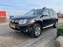 Dacia Duster 1.2 TCe 4x2 Blackshadow | Nieuwe Ketting | Afneembare trekhaak | Camera | Cruise control | Lederen bekleding | Dakreling