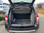 Dacia Duster 1.2 TCe 4x2 Blackshadow | Nieuwe Ketting | Afneembare trekhaak | Camera | Cruise control | Lederen bekleding | Dakreling