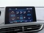 Peugeot 5008 T131pk Premium 7-Persoons 19" Handsfree-A-Klep Apple Android Mirrorlink Prox.-Keyless Navi Ecc Memory Apple Carplay Android Auto Cruise Control DAB+ Pdc Allure Lmv 19" Led Privacy Glas DAB+ Bluetooth Verkeersbord detectie Origineel Nederlandse Auto 1e Eigenaar A-label EURO6