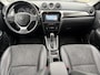 Suzuki Vitara 1.4 Boosterjet 129PK Style Smart Hybrid / Pano / Clima / Camera / Keyless / Alcantara / Adaptive Cruise / Two Tone / Stijl