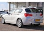 BMW 1-Serie 118i 136pk AUT Sport Line High Executive | Navigatie | Camera | PDC | Stoelverwarming