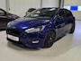 Ford Focus 1.5 EcoBoost 150pk ST-Line sportief uitgevoerd!