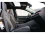 Volkswagen Golf 2.0 TSI GTI DSG (Panoramadak Sportinterieur Carplay VirtualCockpit ACC Sfeer IQ-Light 19Inch PrivacyGlass)