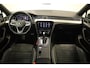 Volkswagen Passat Variant 1.5 TSI Elegance Business R IQ-led Navigatie Adaptive-Cruise