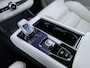 Volvo XC90 2.0 T8 Plug-in hybrid AWD Ultra Bright 455pk Luchtvering / Bowers Wilkins Audio / Massage stoelen