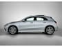 Mercedes-Benz A-klasse 250 e Business Solution AMG | Smartphone-integratie | Panoramaschuifdak | Sfeerverlichting | Stoelverwarming voor | MULTIBEAM LED | Achteruitrijcamera |