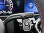 Mercedes-Benz A-klasse 250 e Business Solution AMG | Smartphone-integratie | Panoramaschuifdak | Sfeerverlichting | Stoelverwarming voor | MULTIBEAM LED | Achteruitrijcamera |