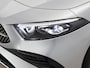Mercedes-Benz A-klasse 250 e Business Solution AMG | Smartphone-integratie | Panoramaschuifdak | Sfeerverlichting | Stoelverwarming voor | MULTIBEAM LED | Achteruitrijcamera |