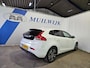 Volvo V40 2.0 T2 Nordic+ / Trekhaak / Navi / NL Auto