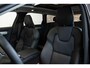 Volvo V90 T6 Plug-in hybrid AWD Ultra Dark | Panoramadak | Semi-Electrische Trekhaak | Verwarmbare voorstoelen+stuurwiel+achterbank | Premium audio by Harman Kardon | Head-up display | 360° Parkeercamera | Parkeersensoren voor + achter
