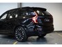 Volvo XC90 T8 Plug-in hybrid AWD Ultra Dark | Panoramadak | Trekhaak | Luchtvering | Verwarmbare voorstoelen met massagefunctie | Verwarmbare achterbank | Premium audio by Bowers&Wilkins | Head-up display | Rondom zichtcamera