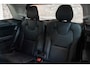 Volvo XC90 T8 Plug-in hybrid AWD Ultra Dark | Panoramadak | Trekhaak | Luchtvering | Verwarmbare voorstoelen met massagefunctie | Verwarmbare achterbank | Premium audio by Bowers&Wilkins | Head-up display | Rondom zichtcamera