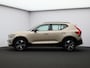 Volvo XC40 2.0 B4 Plus Dark Mild hybrid, Automaat, Trekhaak, Harman Kardon, Elektr. bed. stoelen, Stoel+stuur+voorruitverwarming